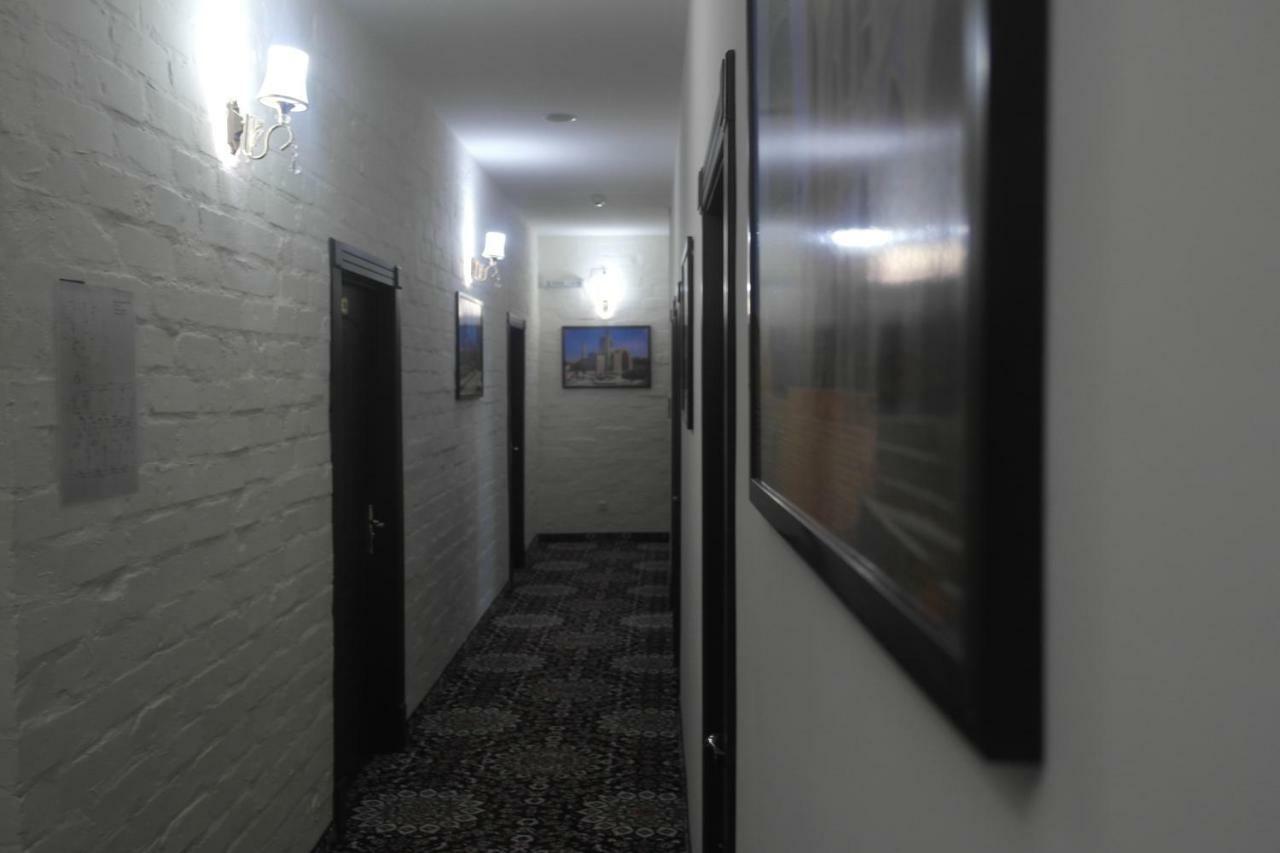 Orient Star Hotel Tashkent Bagian luar foto