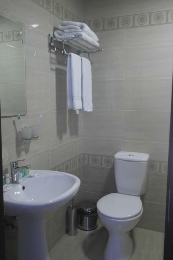 Orient Star Hotel Tashkent Bagian luar foto